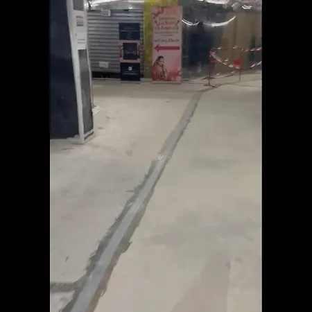 129 - Urban Art Champs-elysees *